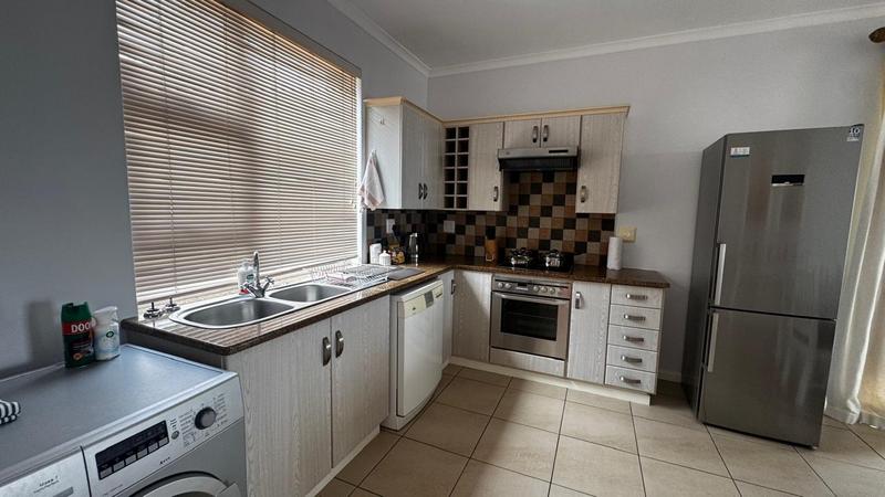 To Let 2 Bedroom Property for Rent in Pinnacle Point Golf Estate Western Cape
